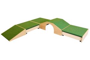 Spielpodestlandschaft Nr. 3