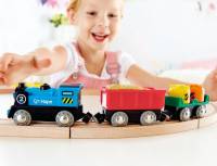 Hape Güterzug mit Batterieantrieb | 3 Teile