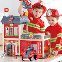 Hape Feuerwache Großstadt | 13 Teile